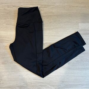 Athleivate Women's Black Compression Legging with Side and Back Pocket - Small